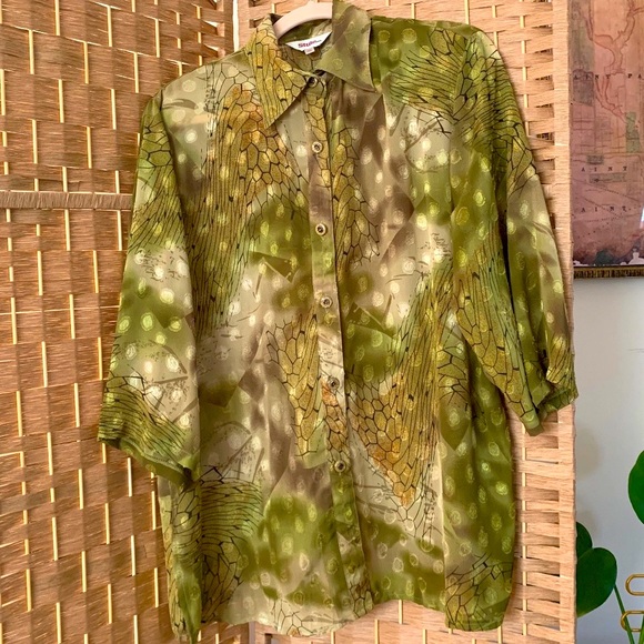 90s Vintage sheer blouse with unique buttons and wild fabric - Picture 2 of 11